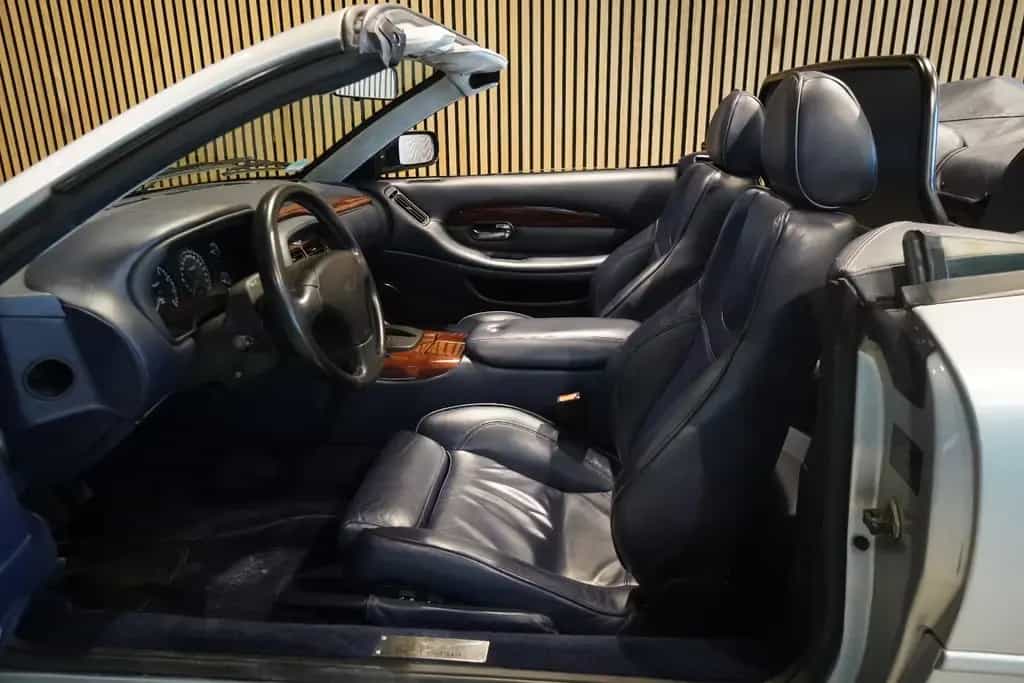 Aston Martin DB7 Vantage Volante V 12 6.0-Deutsch-Org.80 TKM 01/2003-photo-4