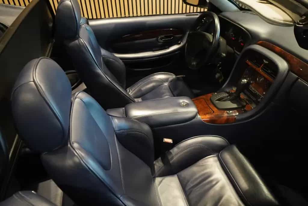 Aston Martin DB7 Vantage Volante V 12 6.0-Deutsch-Org.80 TKM 01/2003-photo-8