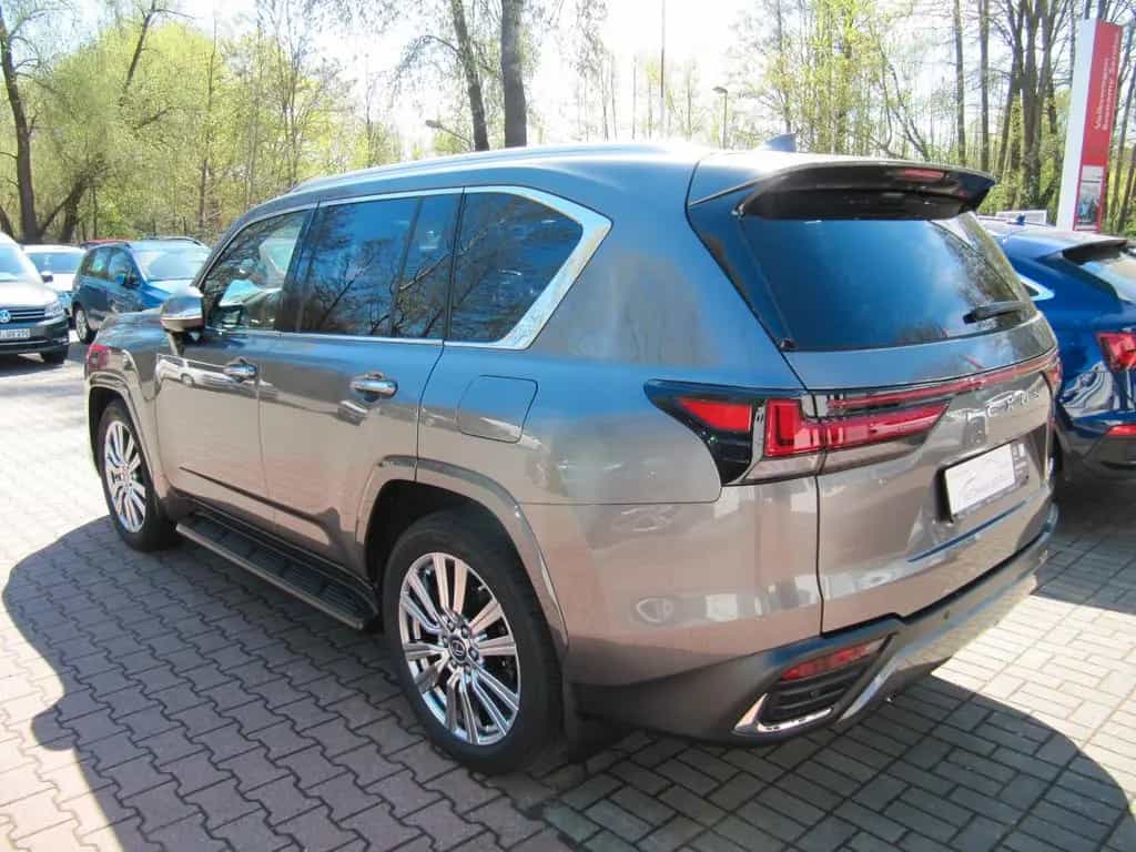 Lexus LX 600 SUPERIOR VIP+STOCK BERLIN SOFORT+FULL OPT 08/2023-photo-4
