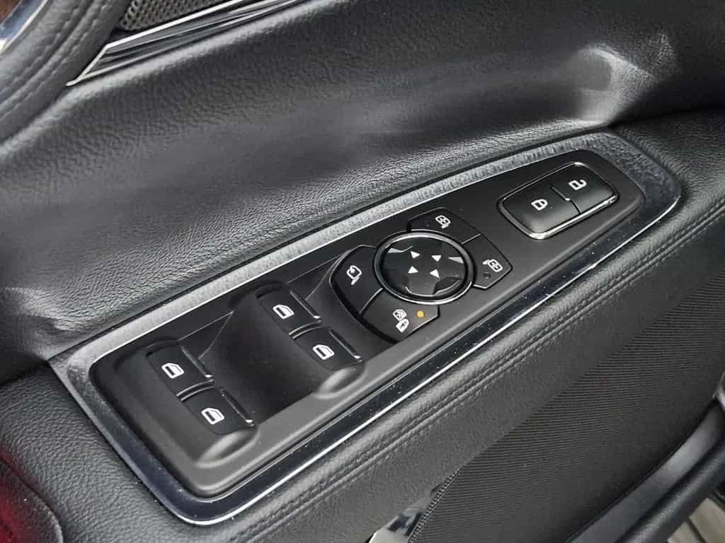 Lincoln Continental Reserve Massage Softclose HUD ACC 04/2019-photo-21