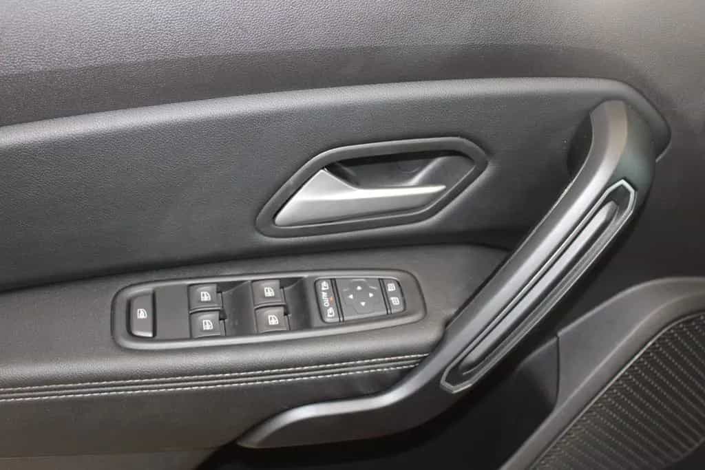 Dacia Duster II Journey Anhängerkupplung 05/2024-photo-15