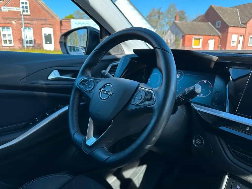 Opel Grandland 1.2 Elegance 130PS/Navi/Kamera/DAB 01/2023-photo-20