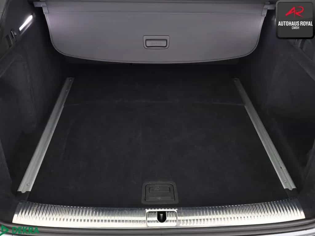 Audi A4 AVANT 40 TFSI qu S LINE PANO,MATRIX,360GRAD 02/2023-photo-12