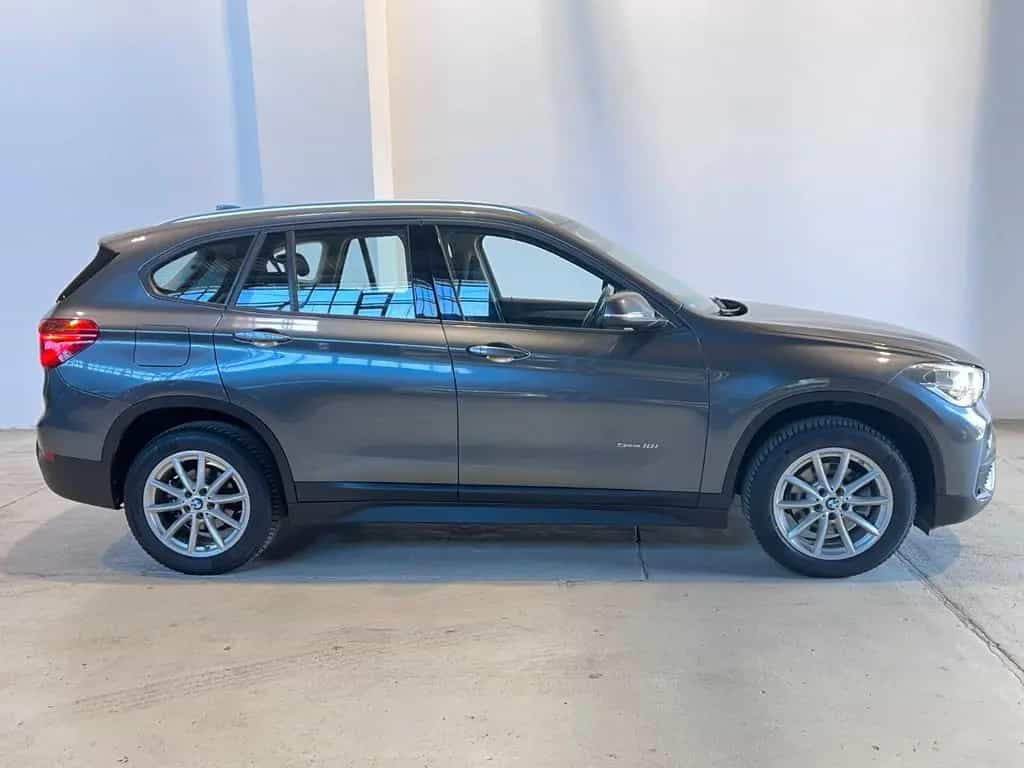 BMW X1 sDrive 18 i Advantage 1,5 01/2017-photo-4