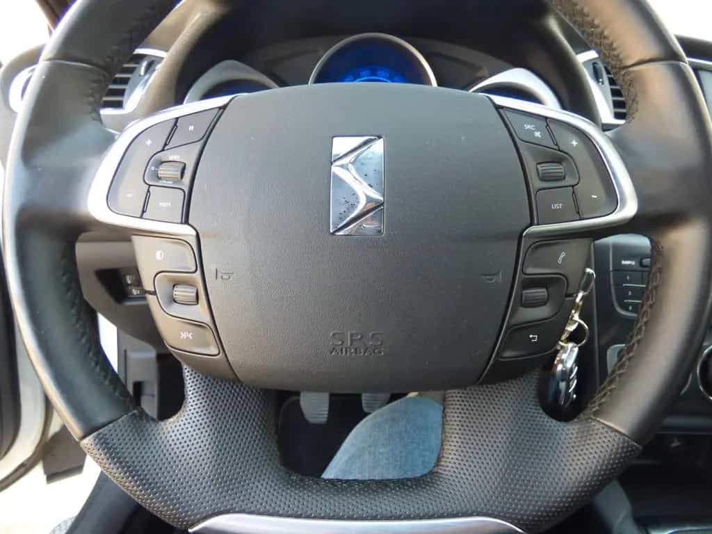 DS Automobiles DS4 Navi Sitzheizung Massagesitze Totewinklelass 02/2015-photo-14