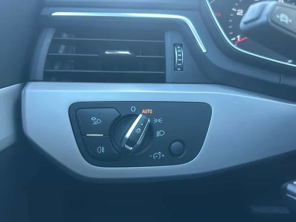 Audi A4 Lim. 40 TDI advanced*LED*Navi*Leder* 02/2021-photo-25