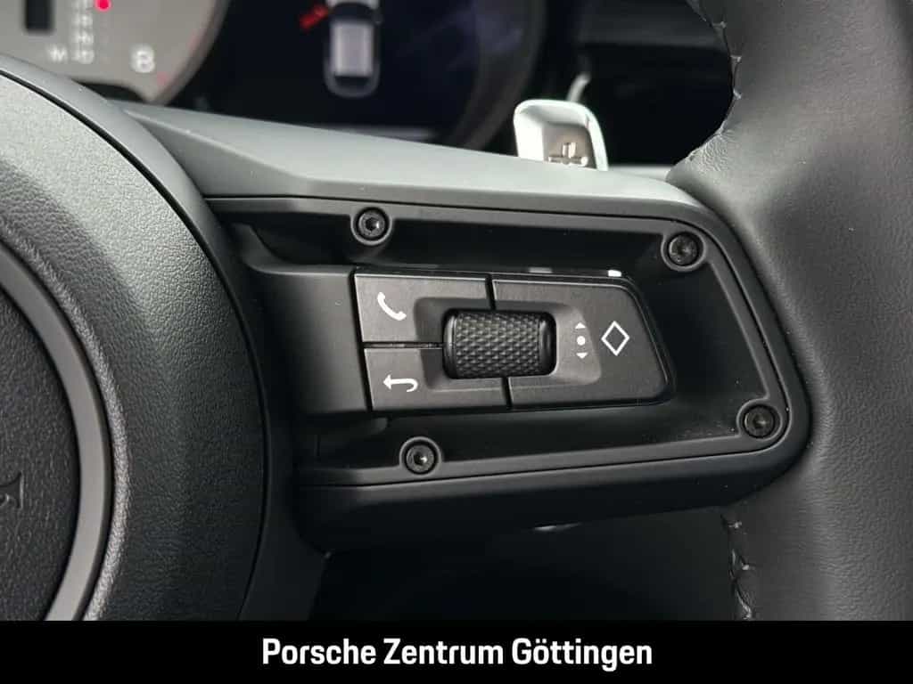 Porsche Macan S Luftfederung PASM Rückfahrkamera BOSE 12/2023-photo-21