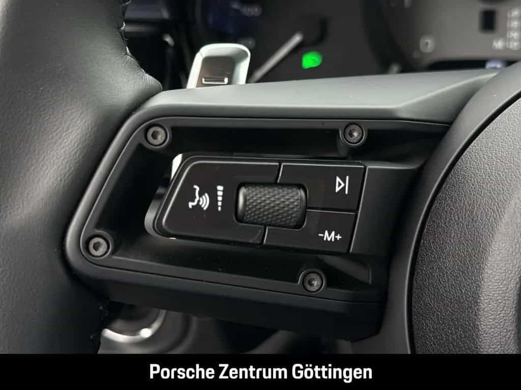 Porsche Macan S Luftfederung PASM Rückfahrkamera BOSE 12/2023-photo-22