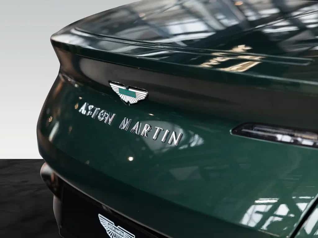 Aston Martin DB12 Volante | Q - Options | Jewellery Pack 04/2025-photo-14