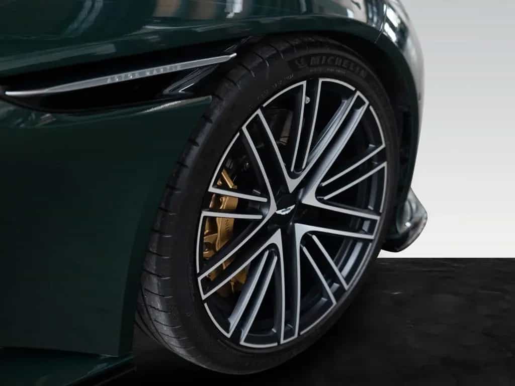 Aston Martin DB12 Volante | Q - Options | Jewellery Pack 04/2025-photo-8