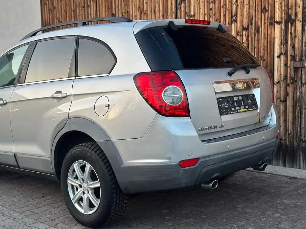 Chevrolet Captiva 2.0 D LS//   7 Sitze //GARANTIE  // 02/2011-photo-10