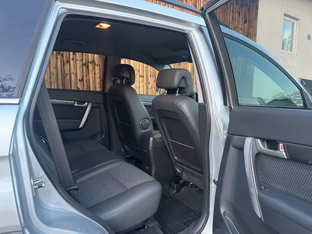 Chevrolet Captiva 2.0 D LS//   7 Sitze //GARANTIE  // 02/2011-photo-17