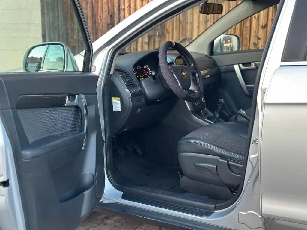 Chevrolet Captiva 2.0 D LS//   7 Sitze //GARANTIE  // 02/2011-photo-22