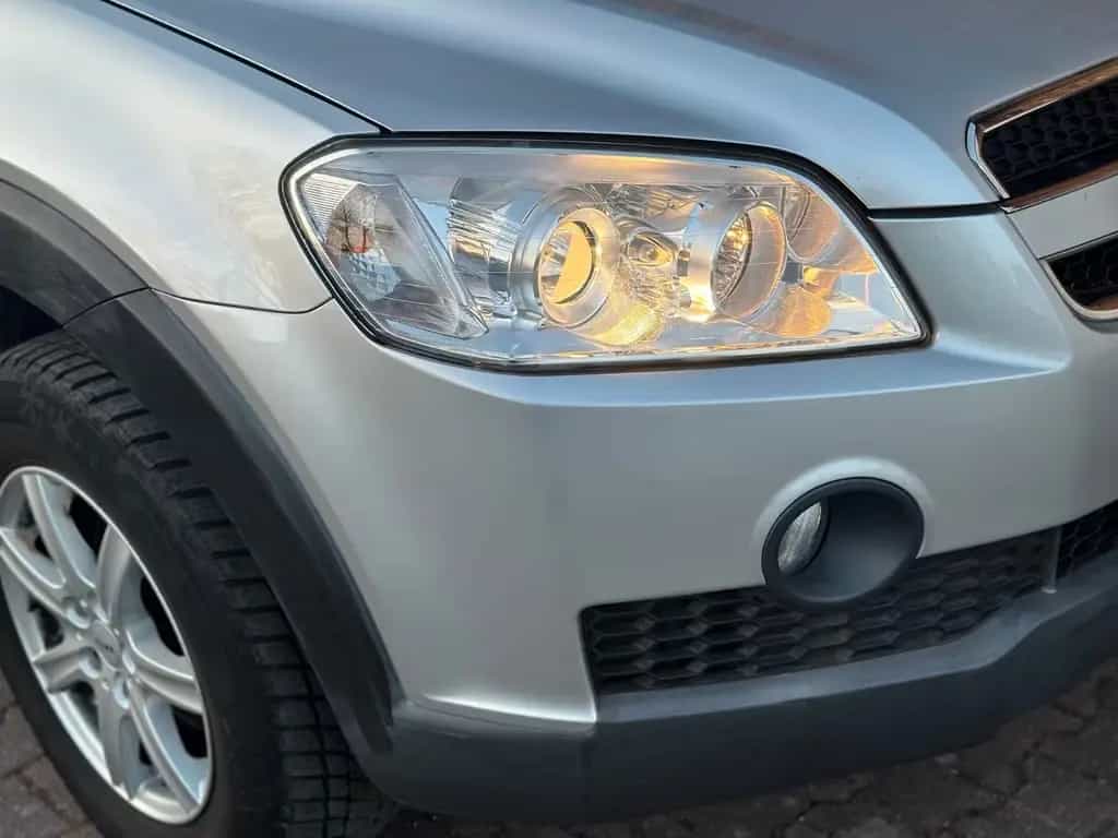 Chevrolet Captiva 2.0 D LS//   7 Sitze //GARANTIE  // 02/2011-photo-4