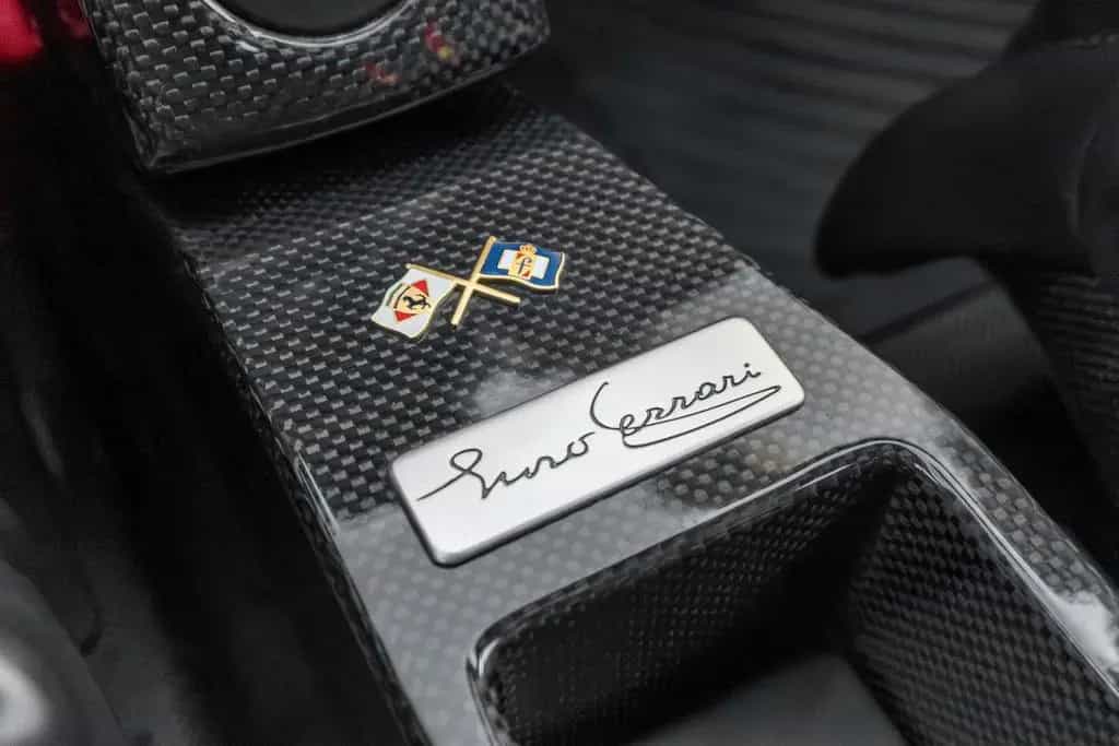 Ferrari Enzo Ferrari - Rosso Corsa - 1 of 399 07/2004-photo-15