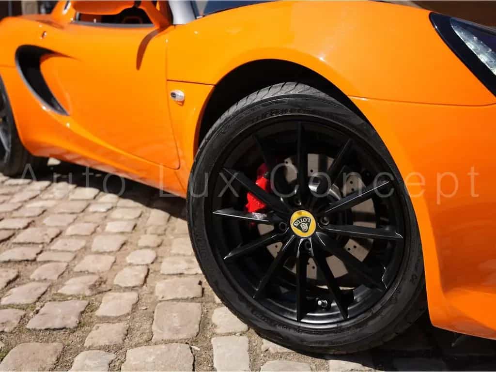 Lotus Elise Sport 220/Full Carbon/Touring Pack/1 Owner 09/2020-photo-16