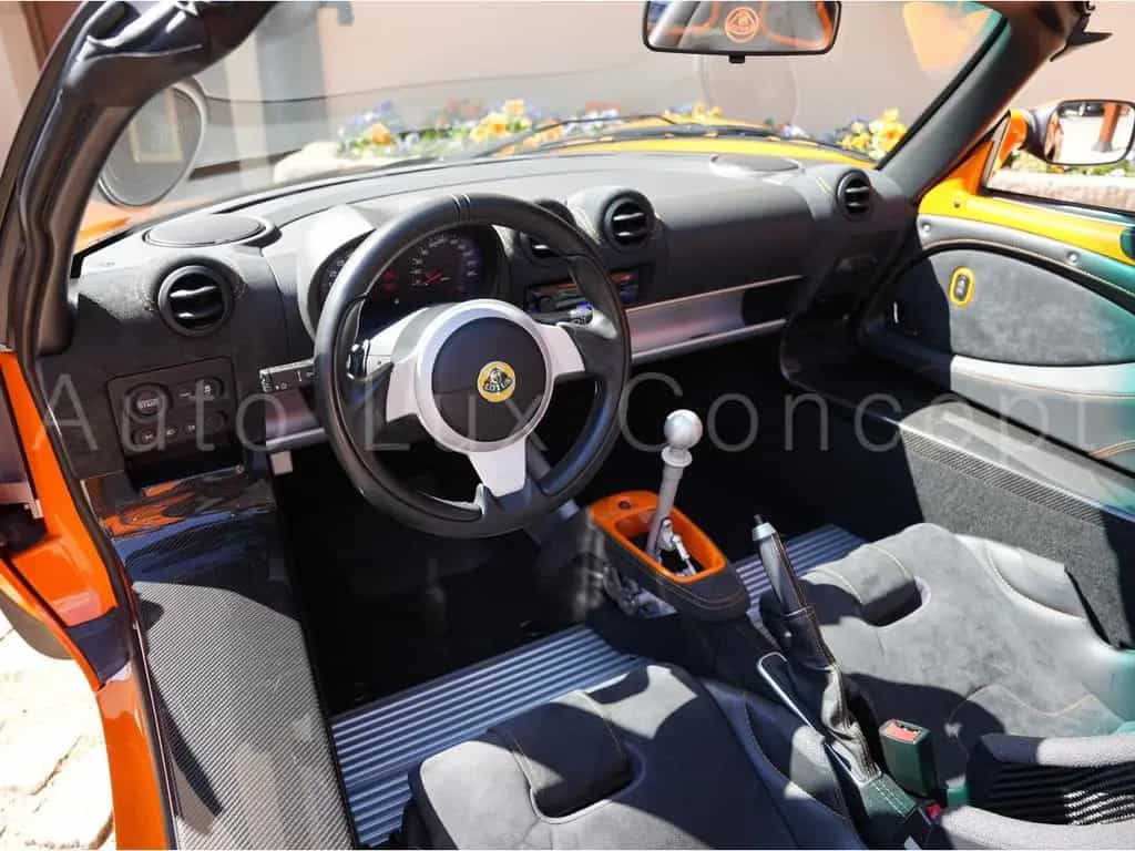 Lotus Elise Sport 220/Full Carbon/Touring Pack/1 Owner 09/2020-photo-4