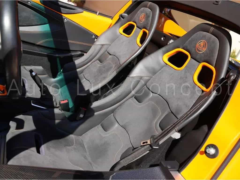 Lotus Elise Sport 220/Full Carbon/Touring Pack/1 Owner 09/2020-photo-6