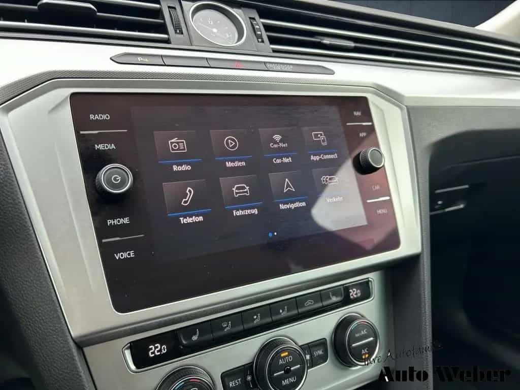 Volkswagen Passat Variant 1.4TSI Comfortline ACC Navi Shz 04/2018-photo-20