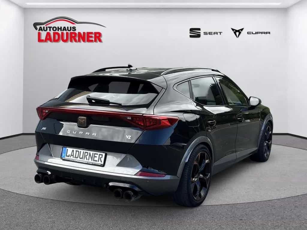 Cupra Formentor *VZ/4Drive/AHK-klappbar/El. Panodach/L 01/2022-photo-4