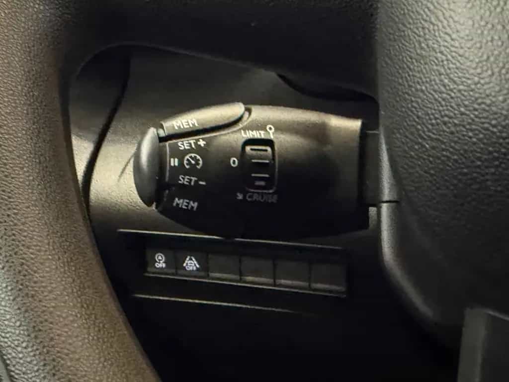 Citroën Berlingo Live M/Zahnriemen Neu/Anhängerkupplung 04/2021-photo-13