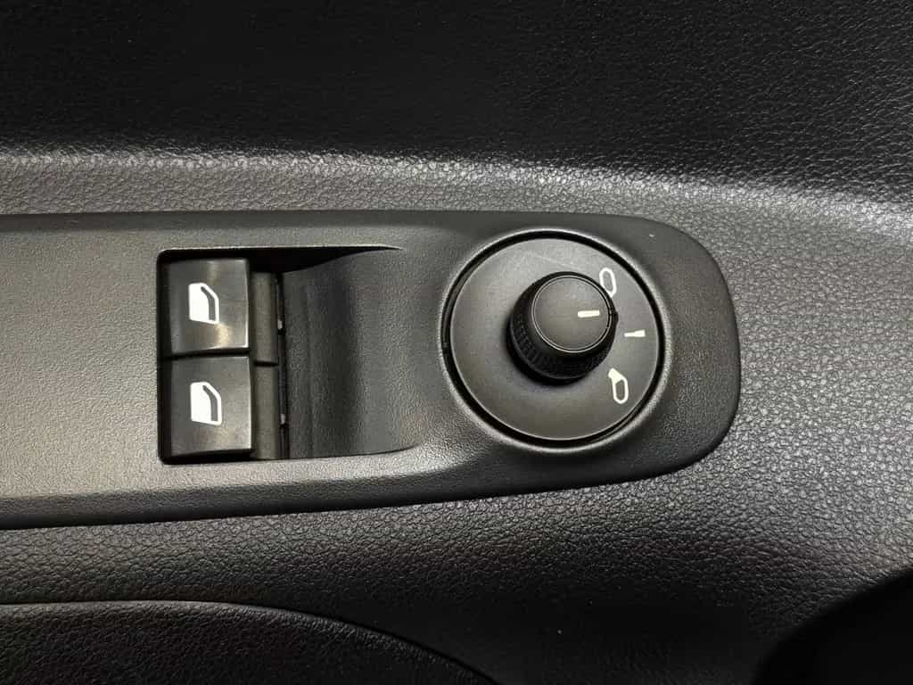 Citroën Berlingo Live M/Zahnriemen Neu/Anhängerkupplung 04/2021-photo-14