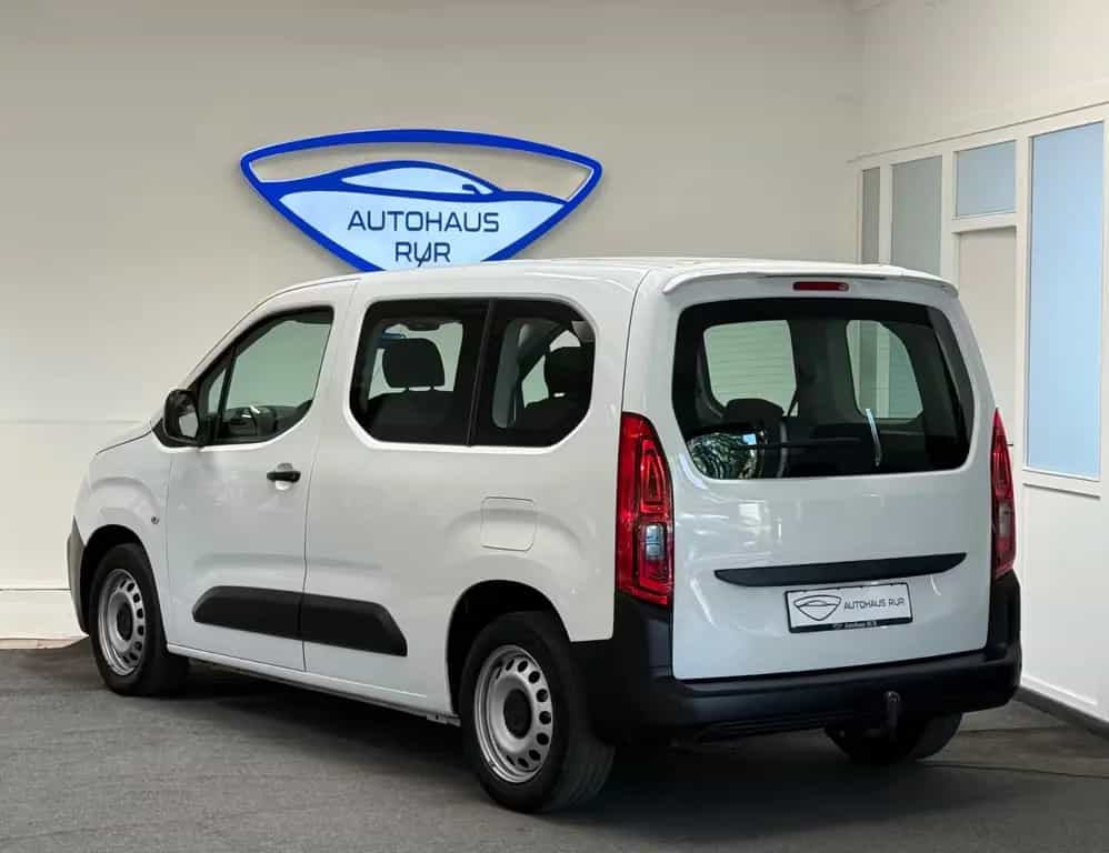 Citroën Berlingo Live M/Zahnriemen Neu/Anhängerkupplung 04/2021-photo-2