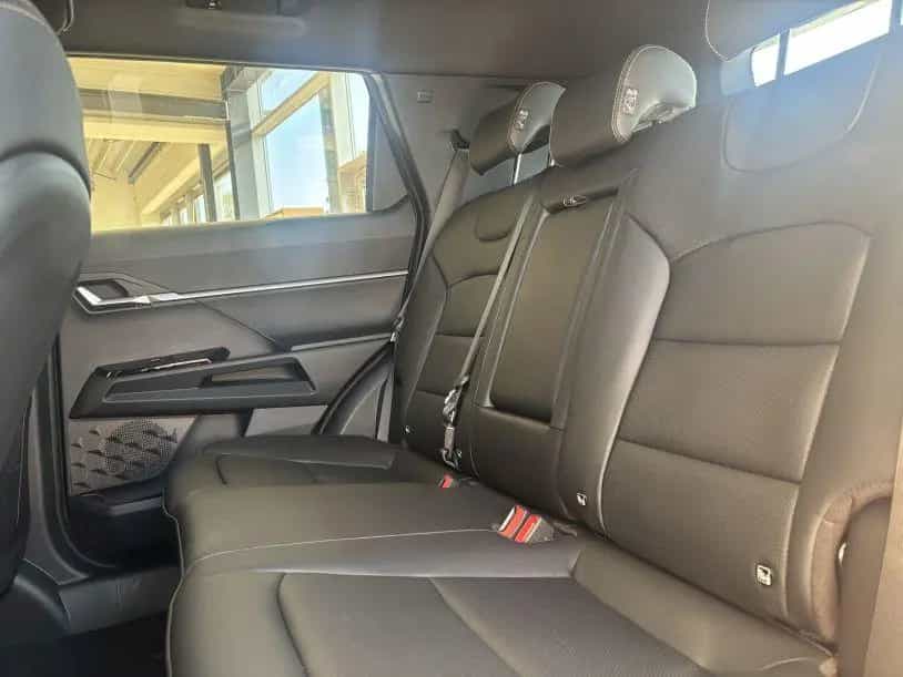 KGM Torres NOMAD +Navi+Carplay+RCam+Ambiente+LED+ null-photo-9