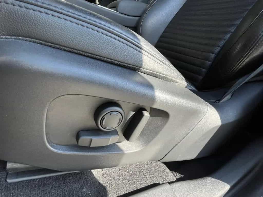 Land Rover Discovery Sport HSE Pano Kamera 1-Hand 10/2019-photo-14