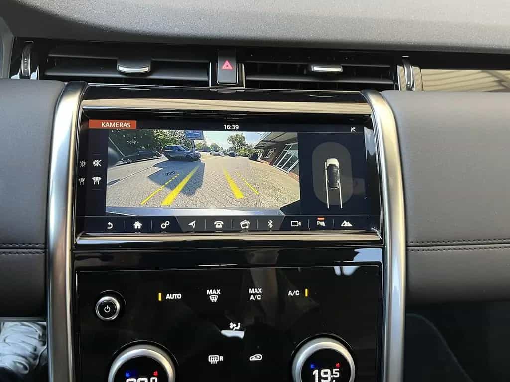 Land Rover Discovery Sport HSE Pano Kamera 1-Hand 10/2019-photo-15
