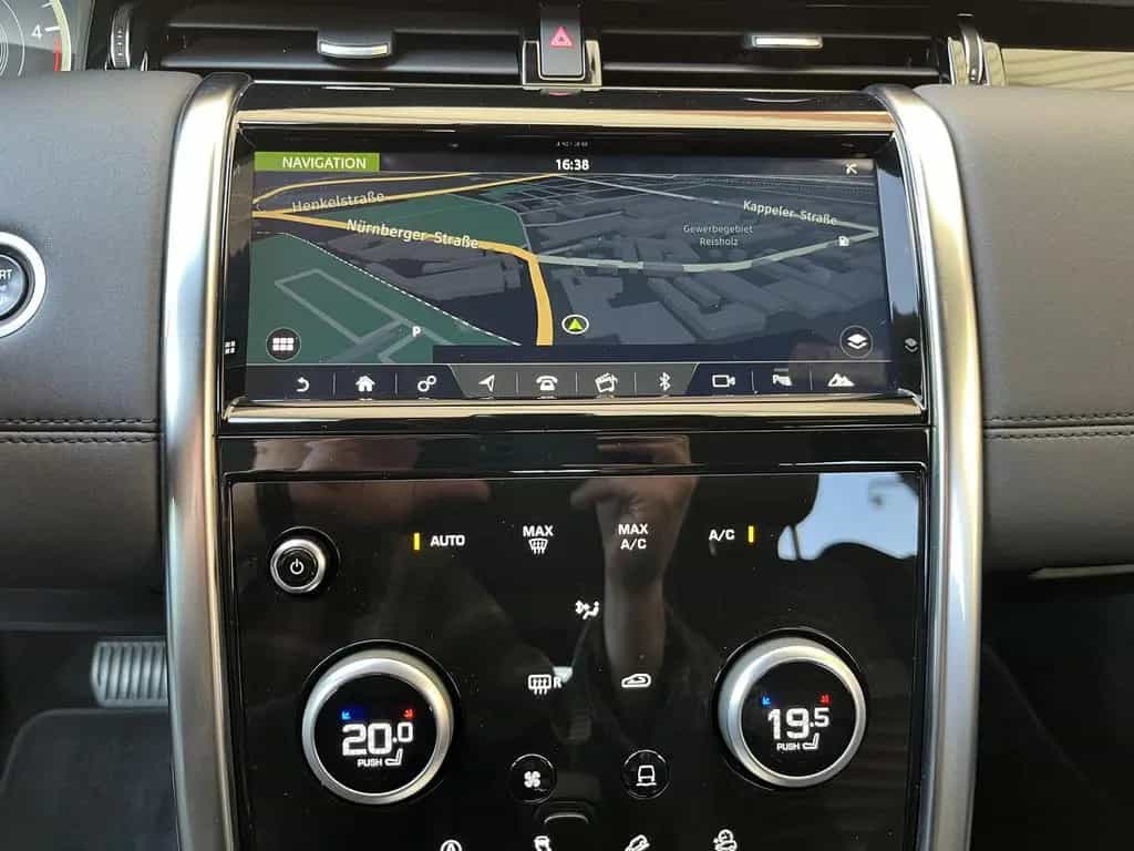Land Rover Discovery Sport HSE Pano Kamera 1-Hand 10/2019-photo-16