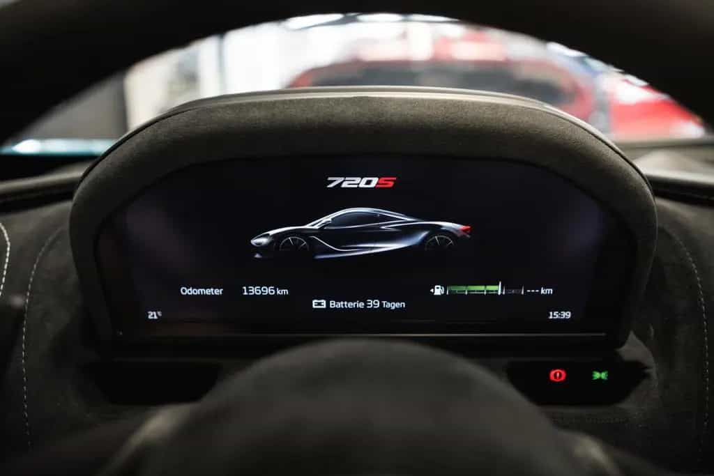 McLaren 720S Spider-B&W-McLaren Perf. Plus Pack-Steuer! 05/2022-photo-17