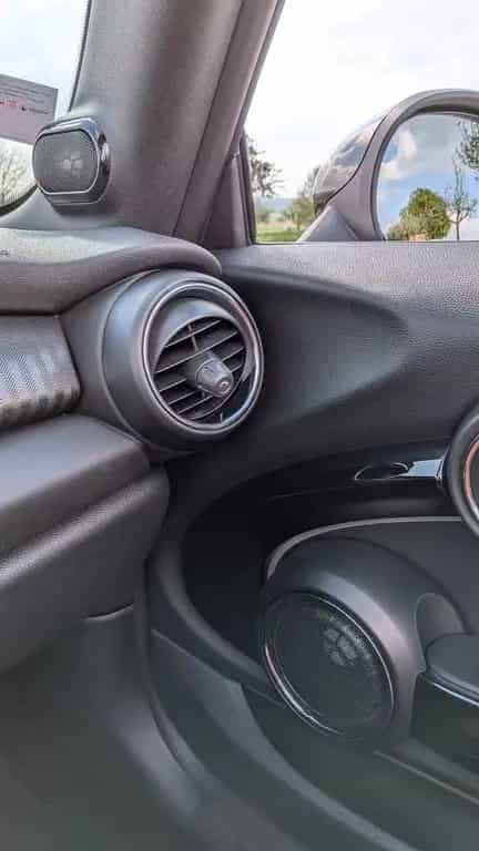 MINI Cooper Cabrio 02/2017-photo-11