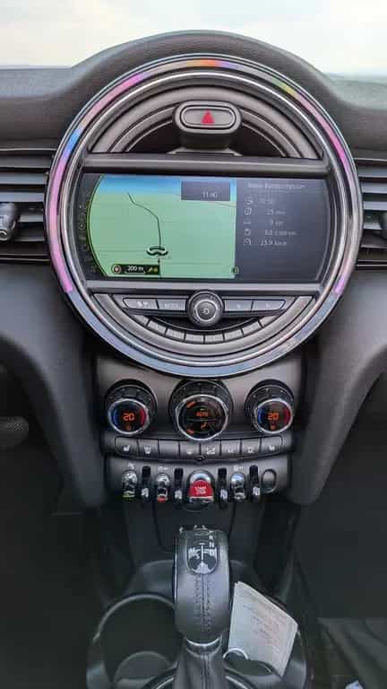 MINI Cooper Cabrio 02/2017-photo-12
