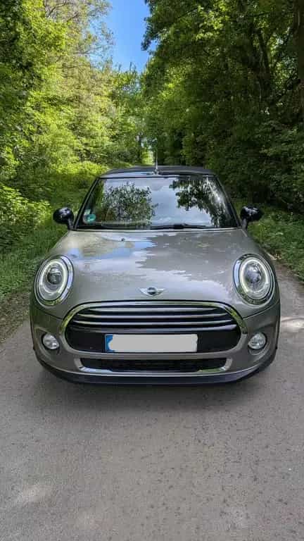 MINI Cooper Cabrio 02/2017-photo-9