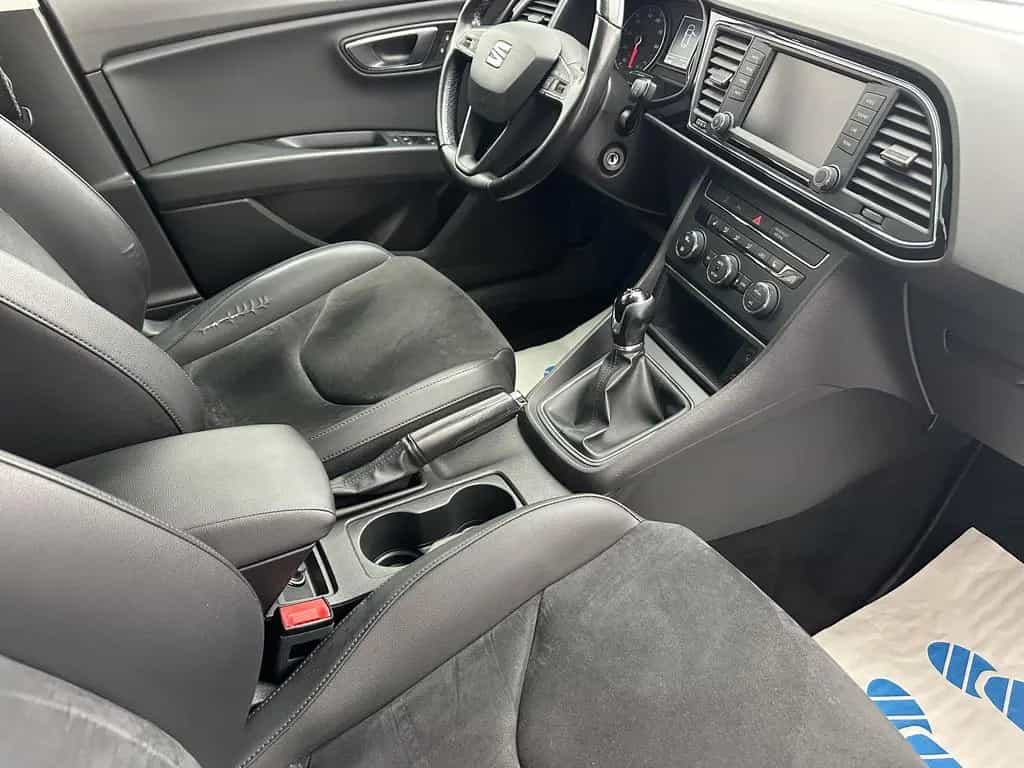 Seat Leon Style "MULTI-SITZH-PDC-ALU-TEMPO" 05/2017-photo-10