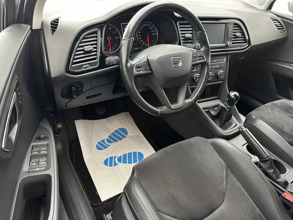 Seat Leon Style "MULTI-SITZH-PDC-ALU-TEMPO" 05/2017-photo-12