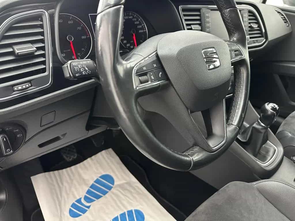 Seat Leon Style "MULTI-SITZH-PDC-ALU-TEMPO" 05/2017-photo-13