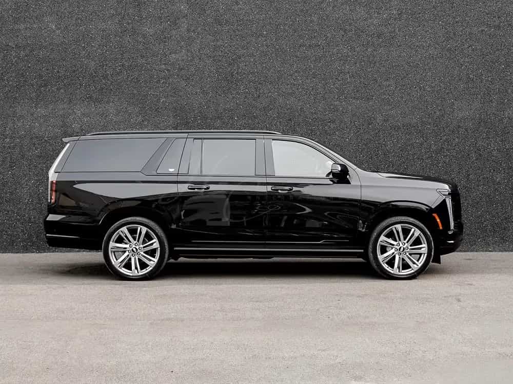 Cadillac 2026 ESV Sport Platinum € 121000 T1 PRICE null-photo-3