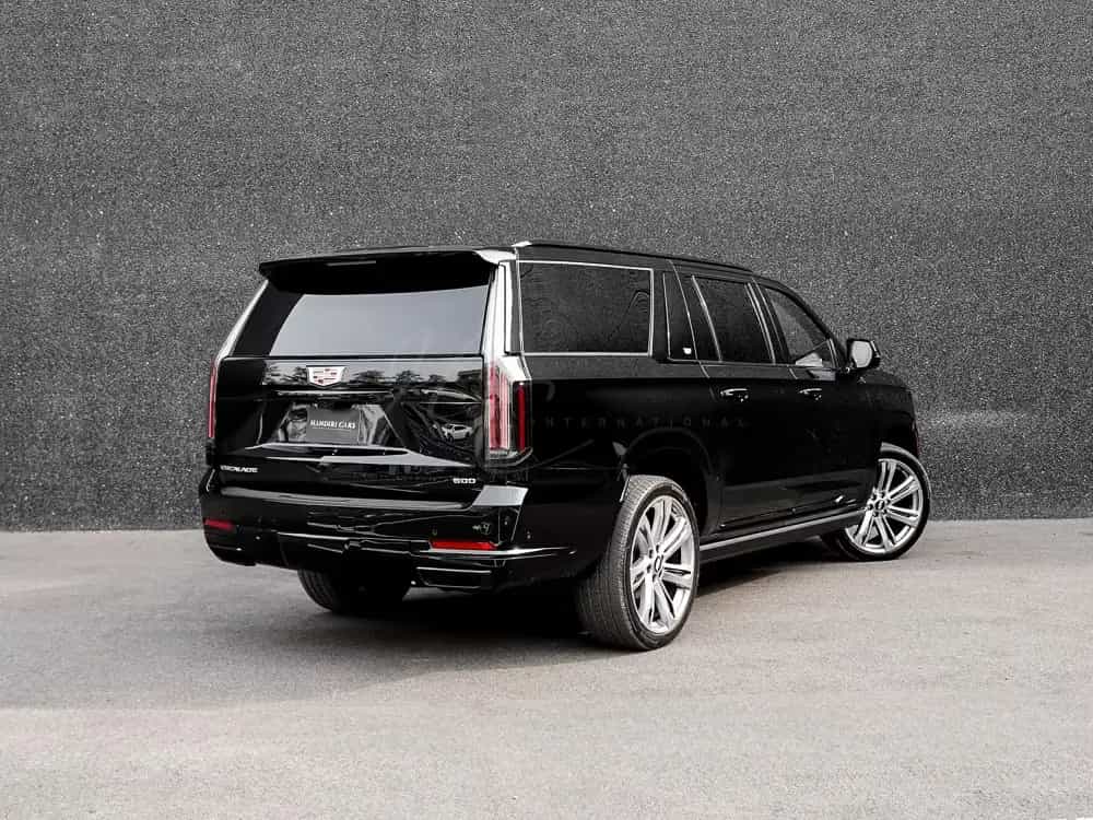 Cadillac 2026 ESV Sport Platinum € 121000 T1 PRICE null-photo-4