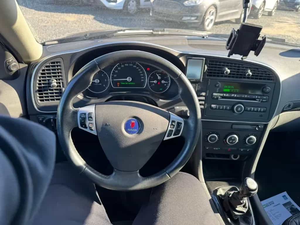 Saab 9-3 1.9 TTiD SportCombi 12/2010-photo-11