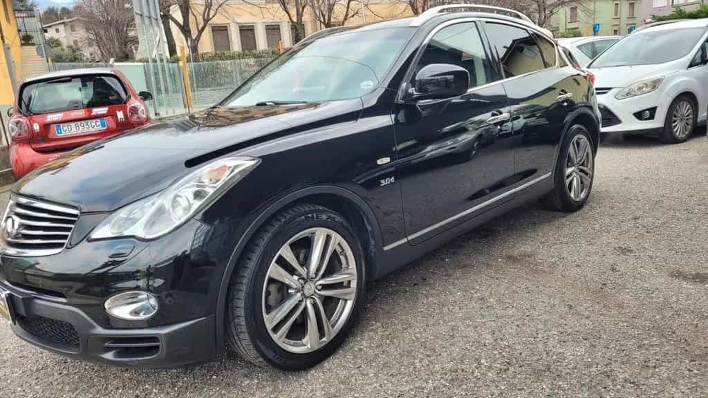 Infiniti QX50 3.0 diesel GT Premium 10/2014-photo-3