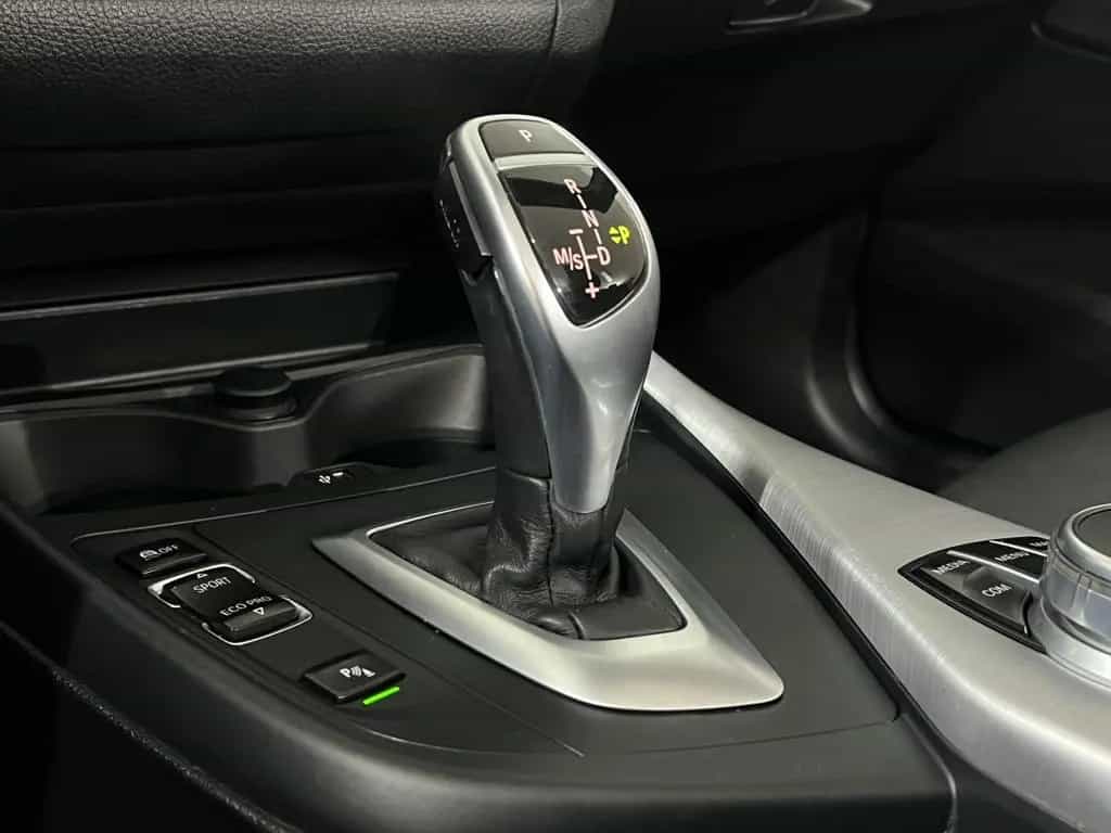 BMW M240 Cabrio xDrive*Harman*Navi*DAB*Leder*TÜV* 08/2017-photo-25