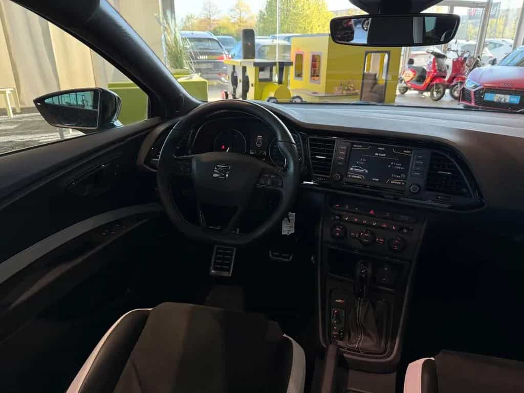 Seat Leon ST Cupra 290*Panorama*Soundsystem* 02/2016-photo-25