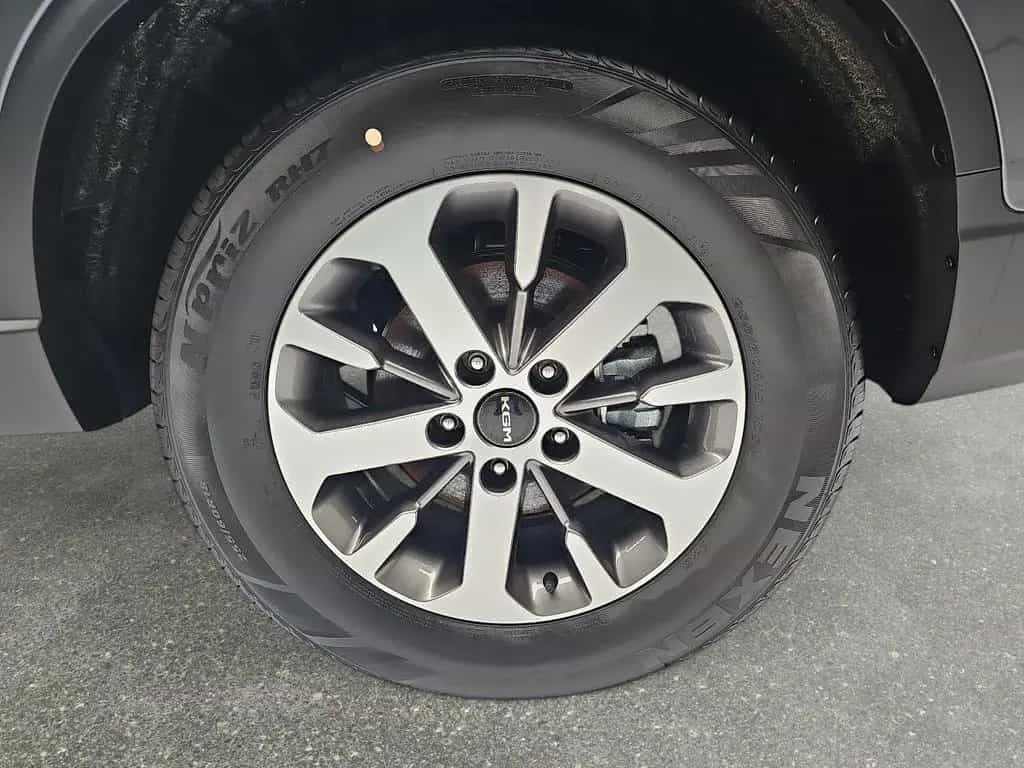 KGM Rexton 2.2 DIESEL 4WD LUX AUTOMATIK 7-SITZER 05/2026-photo-5