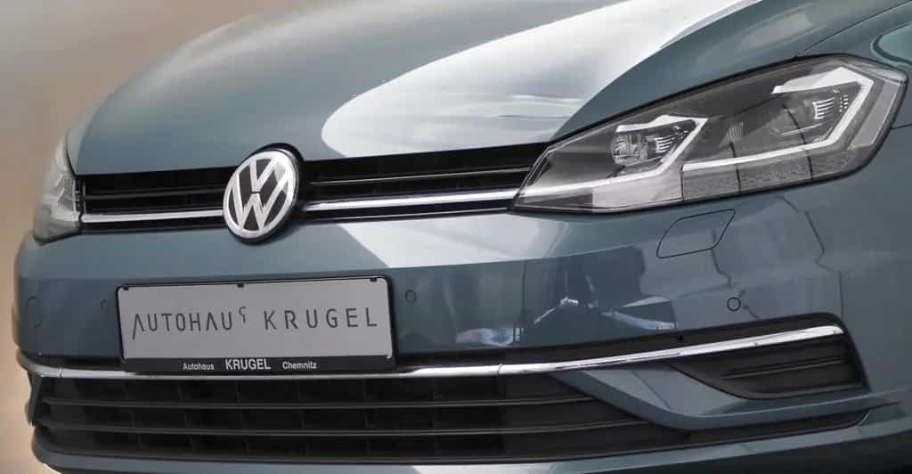 Volkswagen Golf VII IQ.DRIVE Petroleum Blue! 05/2019-photo-1