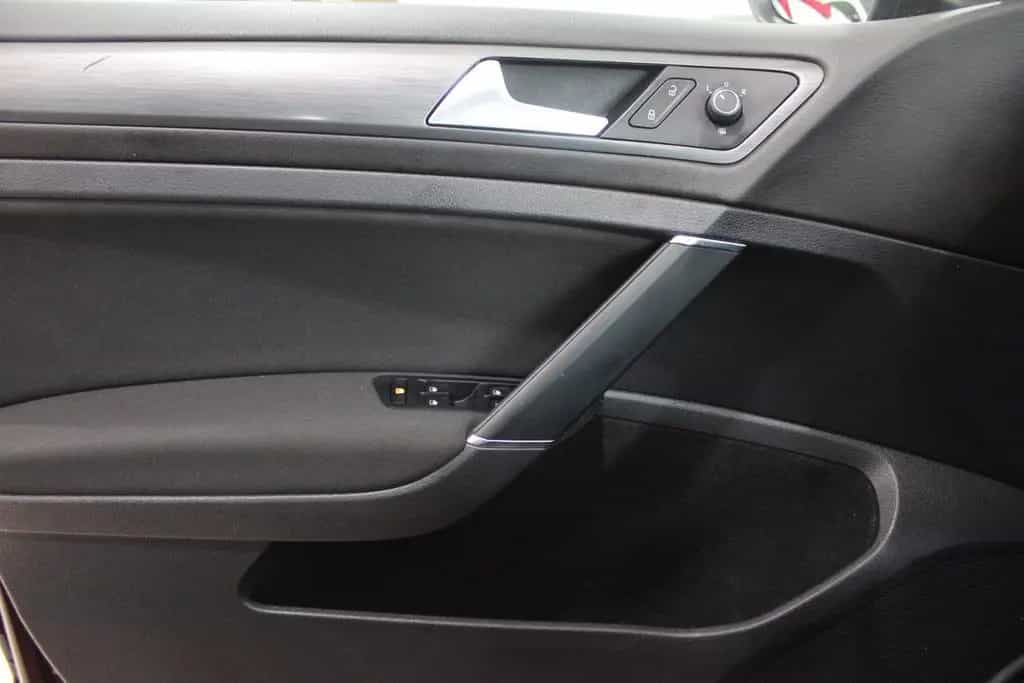 Volkswagen Golf Variant Comfortline BMT 09/2017-photo-12