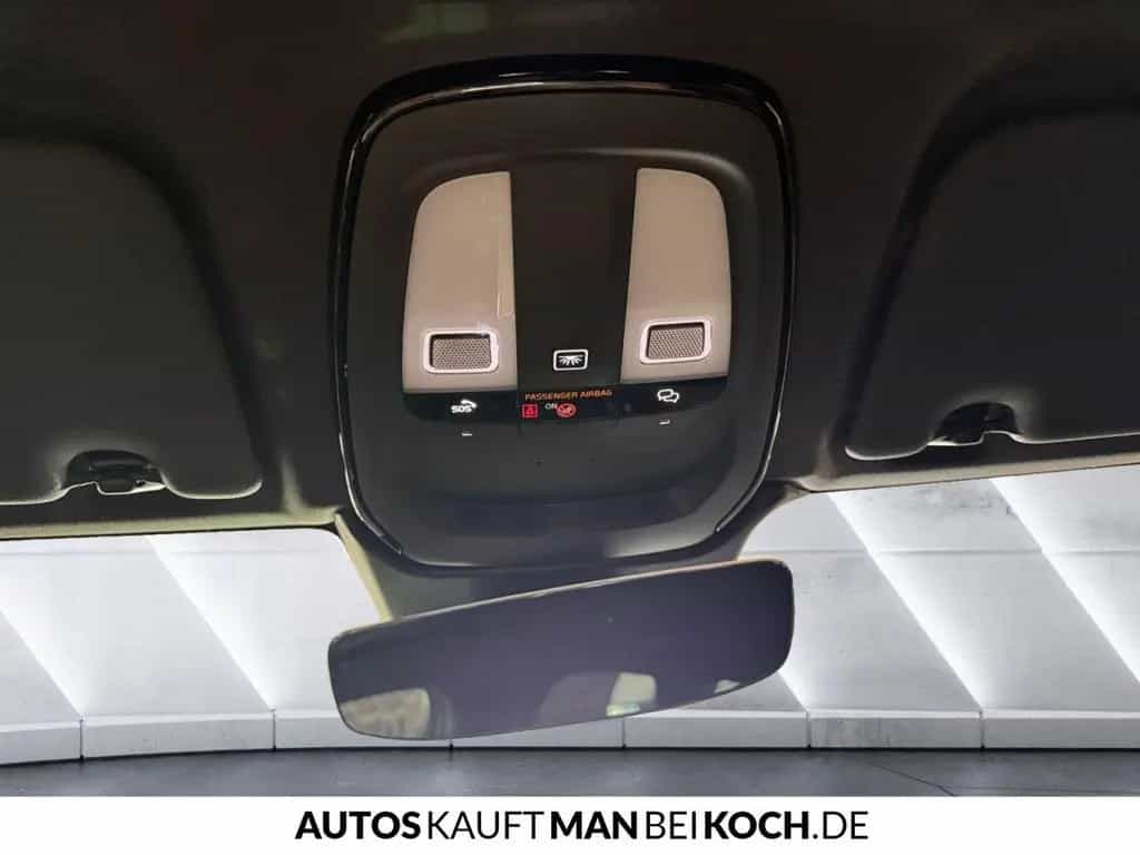Volvo XC60 B4D 2WD Plus Dark ACC HBeam 360º 4xSHz HK 03/2023-photo-20