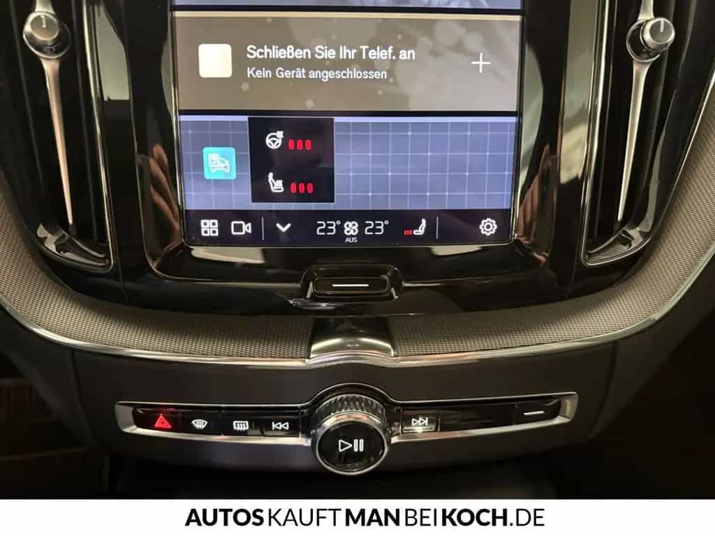 Volvo XC60 B4D 2WD Plus Dark ACC HBeam 360º 4xSHz HK 03/2023-photo-23