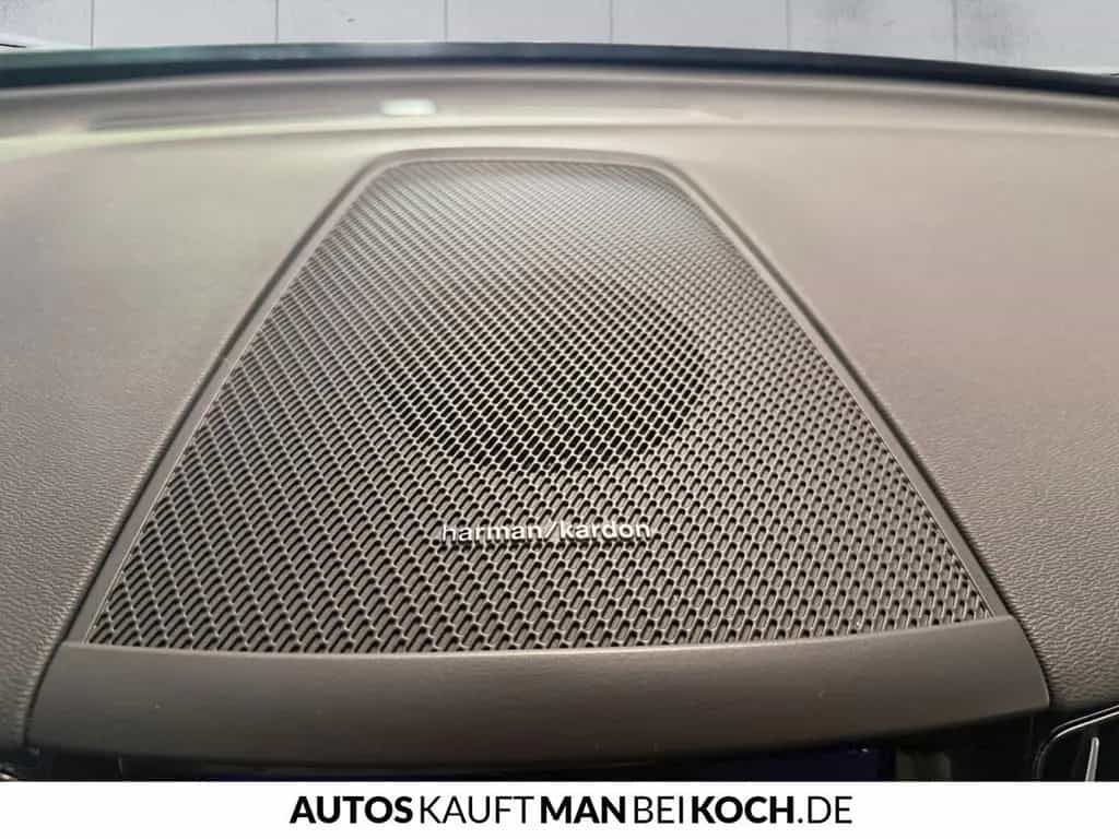 Volvo XC60 B4D 2WD Plus Dark ACC HBeam 360º 4xSHz HK 03/2023-photo-29